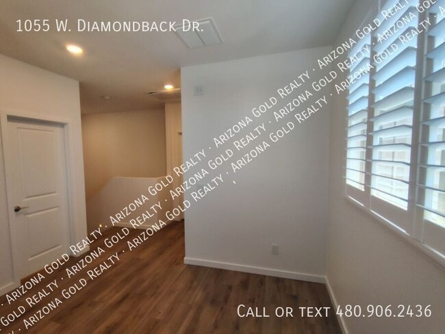 Building Photo - 1055 W. Diamondback Dr.