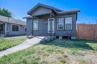 Building Photo - 4704 Farmer St