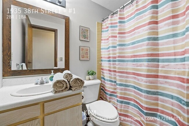 Building Photo - 1935 38th St