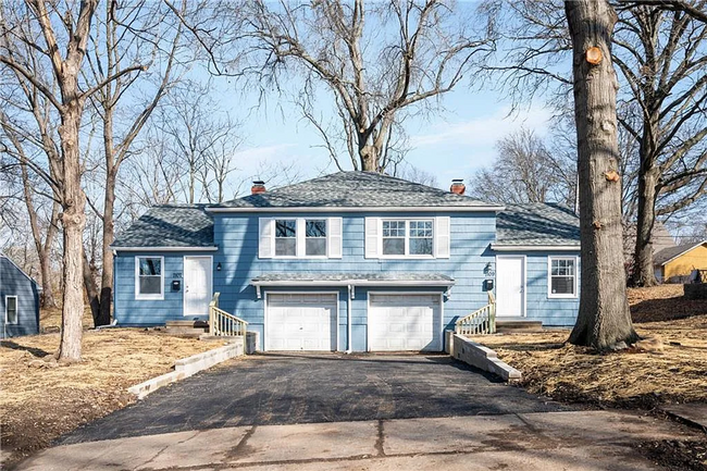 Primary Photo - Charming 2-Bedroom/1-Bath Home in the Hear...