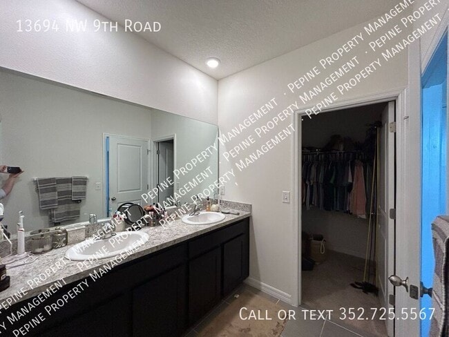 Building Photo - 13694 NW 9th Rd