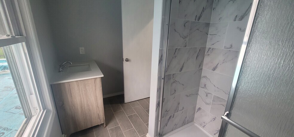bathroom - 134 Main St