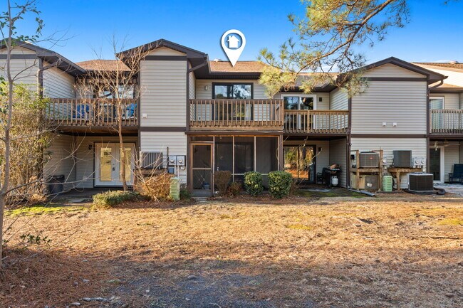 Building Photo - 310 Country Club Villa Dr