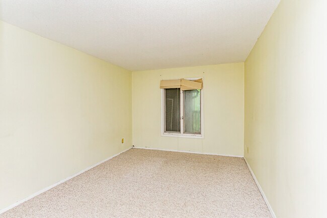 Building Photo - 178 Ingleoak Ln