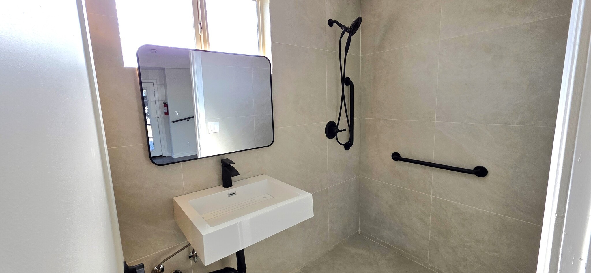 Bathroom 2 - 13821 Burton St