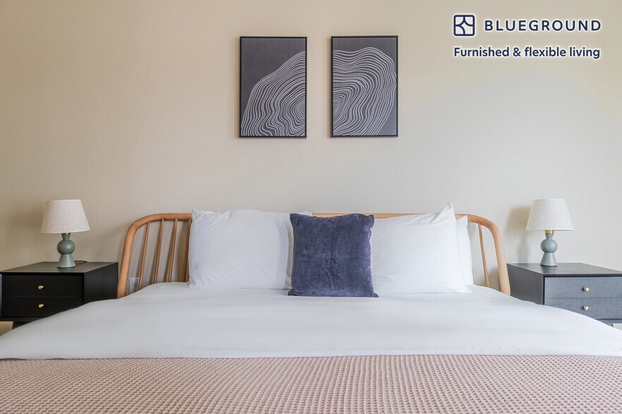 Building Photo - 8397 158th Ave NE