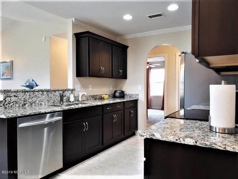 Building Photo - 2037 Willow Stone Ct