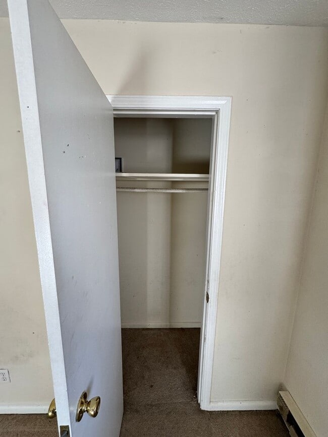 Building Photo - 128 Woodland Ave