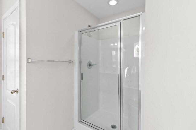 Building Photo - 4095 Irwin Dr