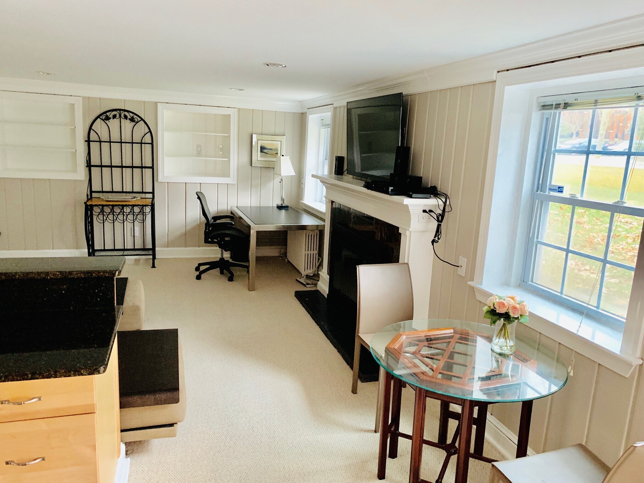 Building Photo - 3828 Cathedral Ave NW