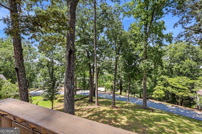 Building Photo - 4225 Twin Rivers Dr