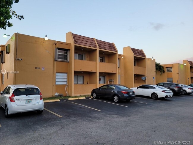 Building Photo - 8990 SW 24th St