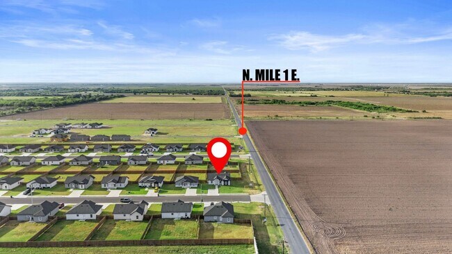 Building Photo - BRAND NEW HOMES FOR LEASE IN MERCEDES! 3BDs & 4BDs - CHOOSE YOUR HOME! MOVE IN SPECIAL - 1ST MONT...