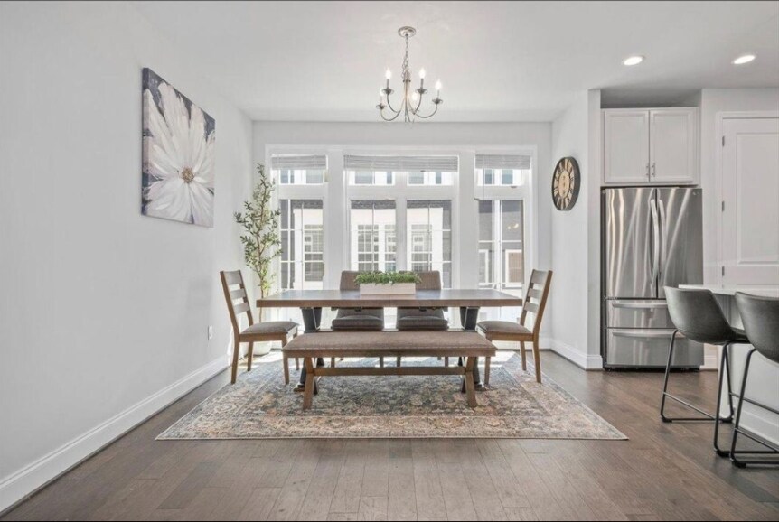 Building Photo - 2131 Westcott Ln