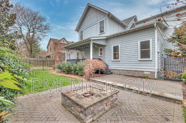 Building Photo - 1537B Battlefield Dr