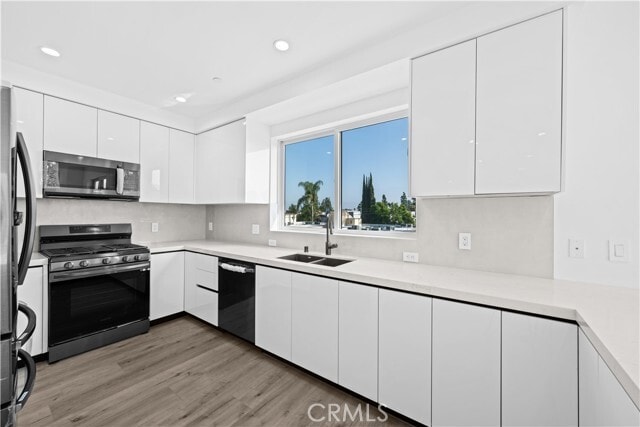 Building Photo - 4214 Fulton Ave