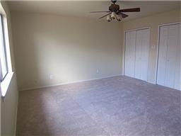Building Photo - 3 Bedroom House in The Colony!