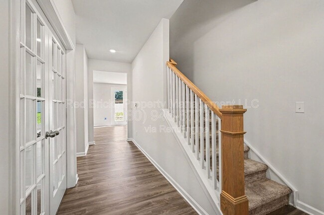 Building Photo - 6018 Weddington Pointe Dr
