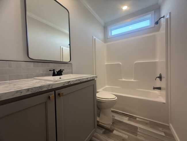 Building Photo - 5657 Camelford Ct