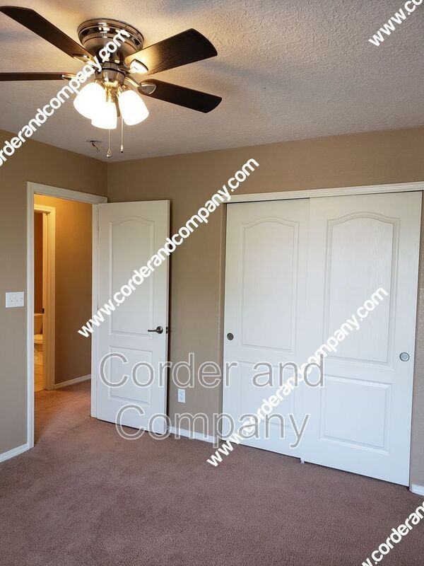 Building Photo - 1310 Aspen Meadows Dr NE