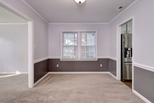 Building Photo - Cute Two Story With Nice Upgrades