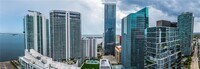 Building Photo - 1200 Brickell Bay Dr