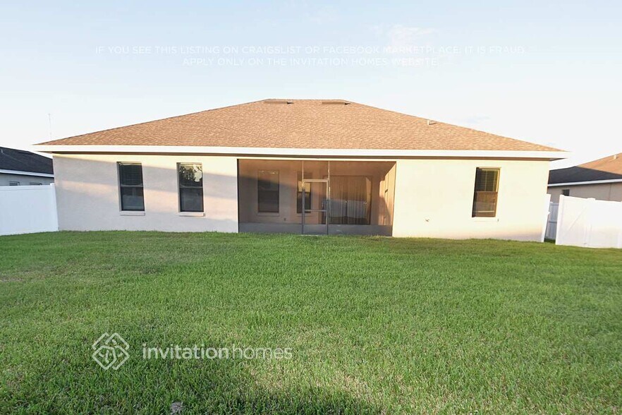 Building Photo - 2861 Whitney St