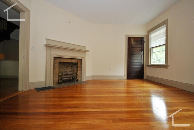 Building Photo - 64 Englewood Ave