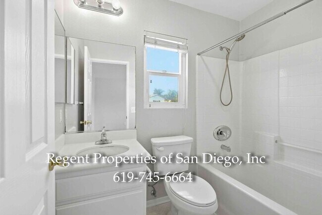 Building Photo - 908 Taber Ct