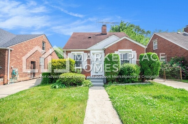Primary Photo - 16086 Carlisle Dr