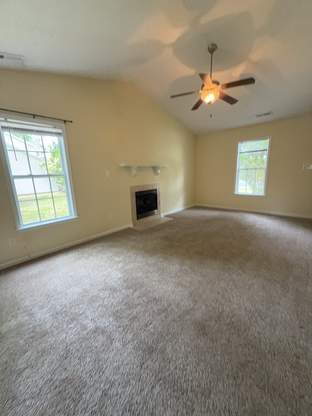 Building Photo - 1116 Pueblo Dr