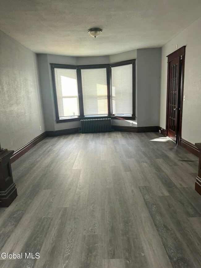 Building Photo - 312 5th Ave