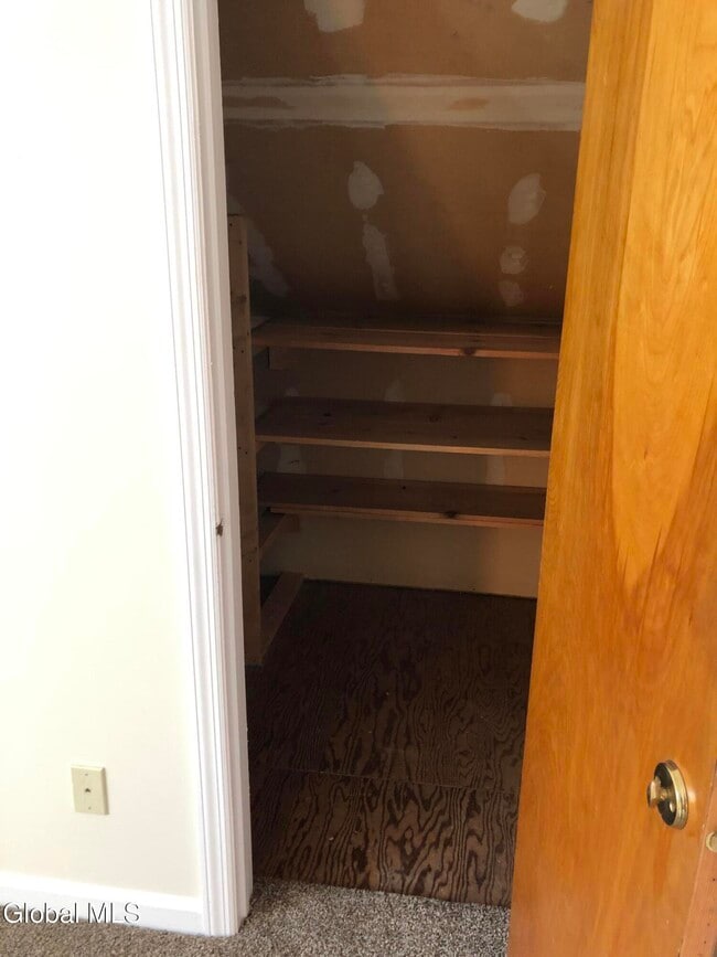 Building Photo - 34 Swayze Dr