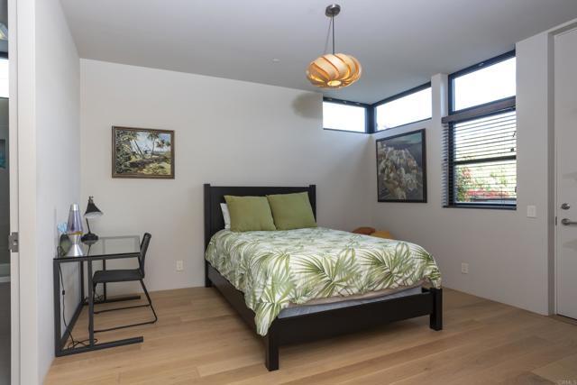 Building Photo - 2722 Camino Del Mar