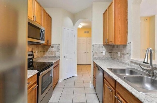 Building Photo - 6434 Cava Alta Dr