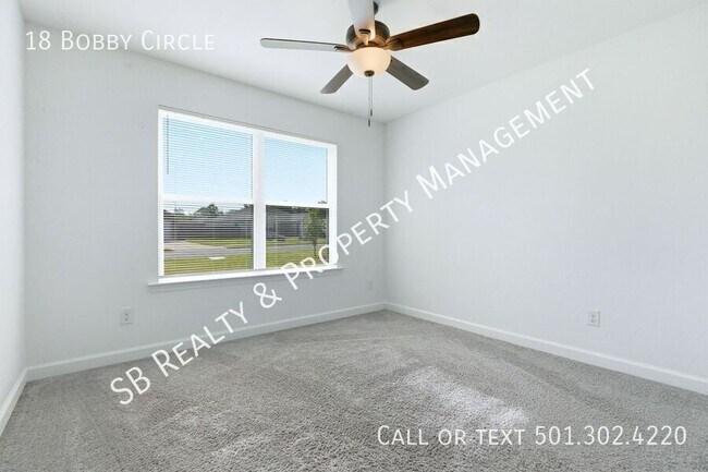 Building Photo - 18 Bobby Cir