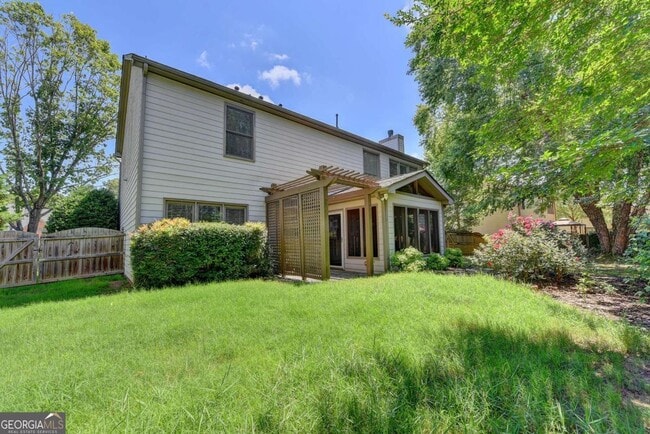 Building Photo - 7470 Brookwood Way