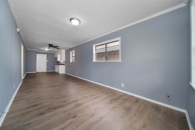 Building Photo - 2310 Kabee St