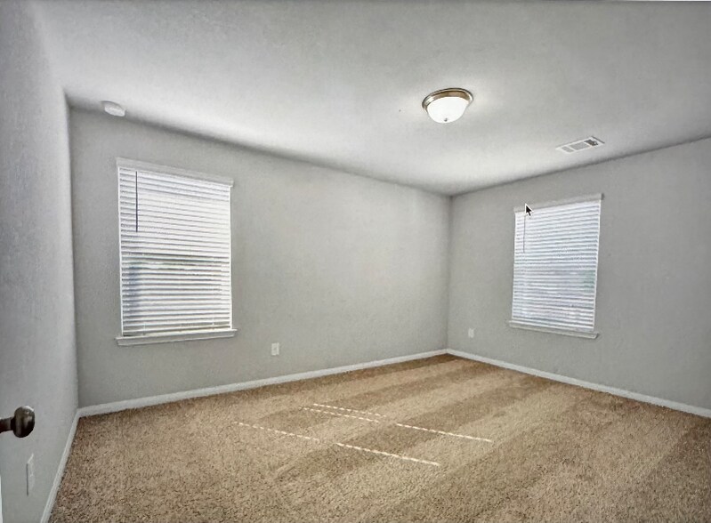 Building Photo - 18516 Amber Pine Ct