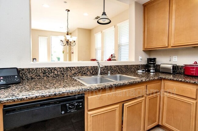 Building Photo - 29202 Portland Ct