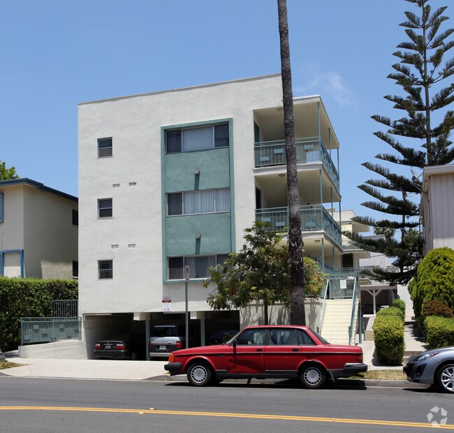 Primary Photo - 807 4th St