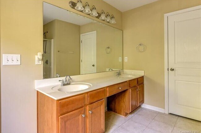 Building Photo - 11701 Windy Mist Way