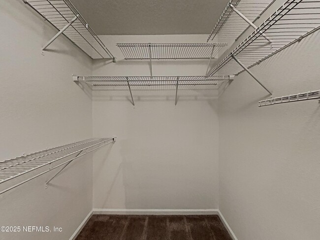 Building Photo - 12502 Itani Wy
