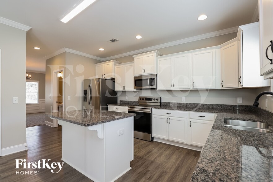 Building Photo - 5730 Grant Station Dr