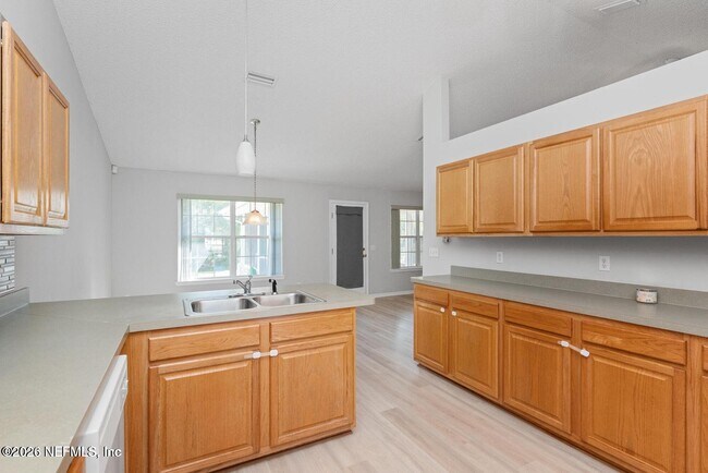 Building Photo - 5434 Bristol Bay Ln N