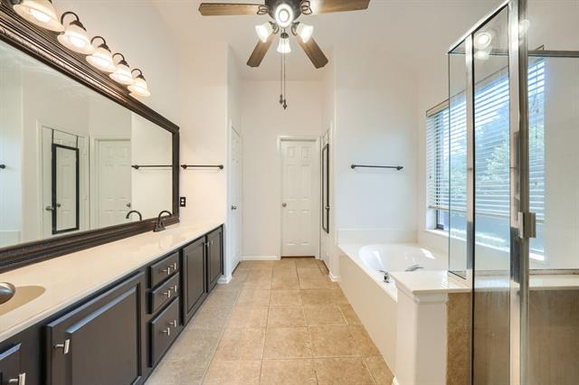 Building Photo - 2860 Prado