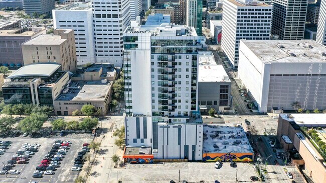 Building Photo - 1211 Caroline St