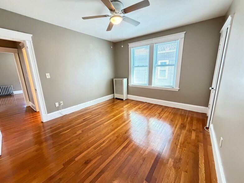 Main Bedroom - 37 Leach St