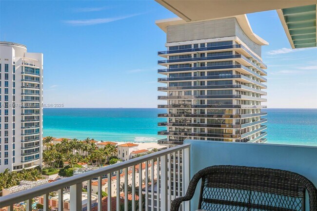 Building Photo - 5838 Collins Ave