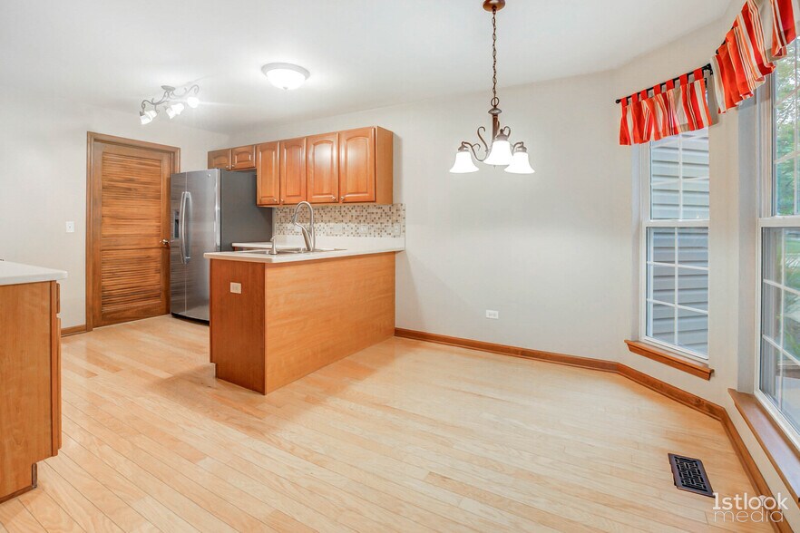 Building Photo - 2456 Wilton Ln